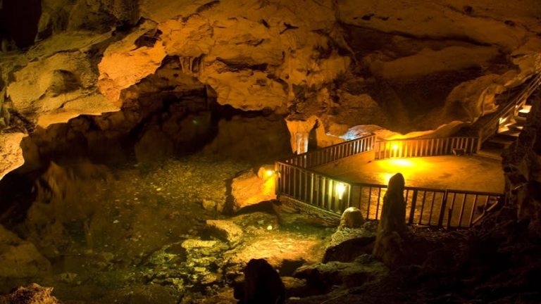 Green Grotto Caves Jamaica