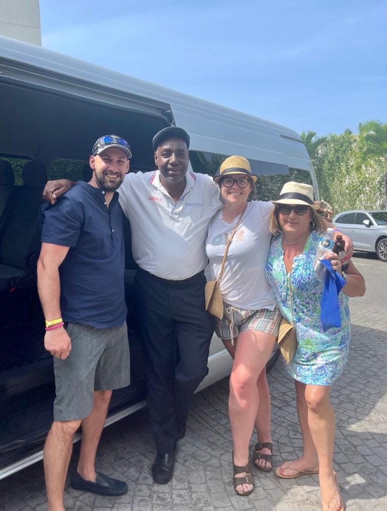 Riu Ocho Rios Airport Transfer