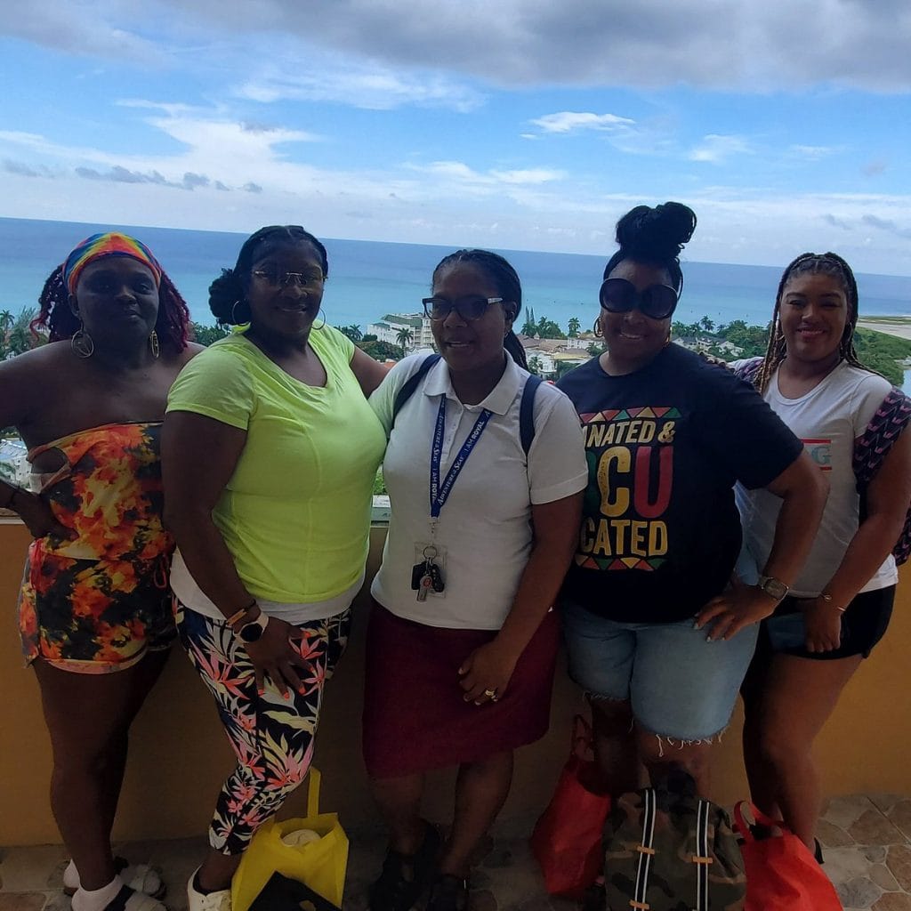 Montego Bay Airport Transfer Custom