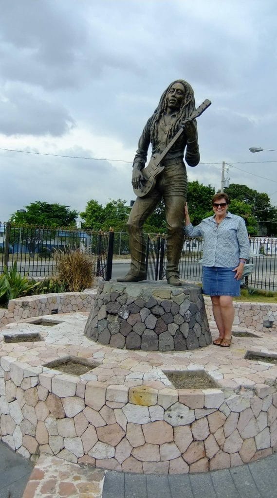 Custom Tour - Bob Marley