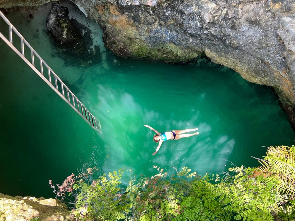 Blue Hole Mineral Spring Negril – Cave Swim & Mineral Pool Adventure